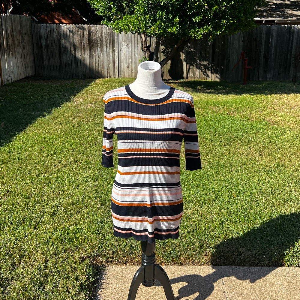 Brand New With Tags Lafayette New York 148 Top Size L
